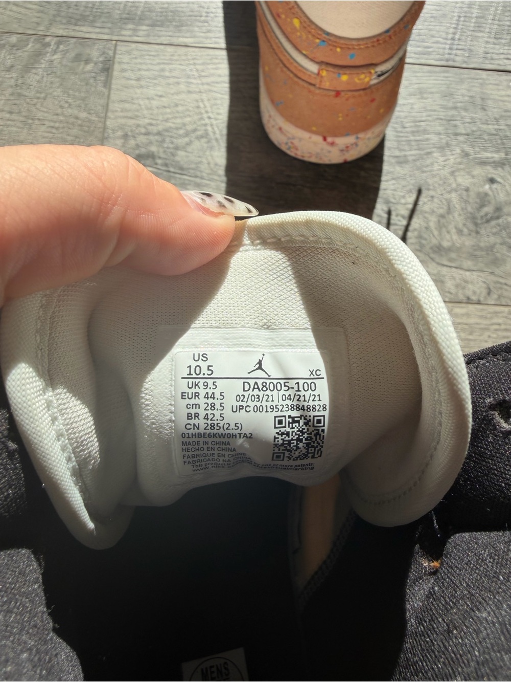 Nike Mid-Top Sneakers in White, Tan, Black with Paint-Splatter Detail - Picture 9 of 9